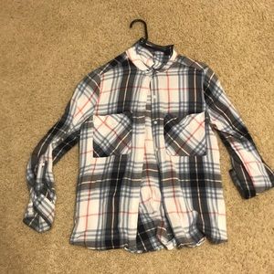 Cute and comfy plaid shirt